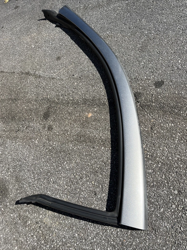 Infiniti G37 2008 cupé conductor un pilar moldura izquierda 14 Foto 2 de 4