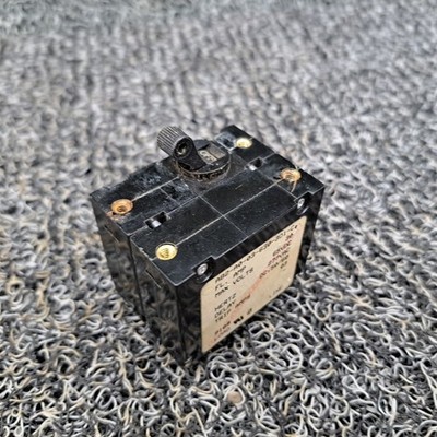 Carling Technologies. AB-A0-03-630-3D1-C, 30AMP Circuit Breaker. CARLINSWITCH