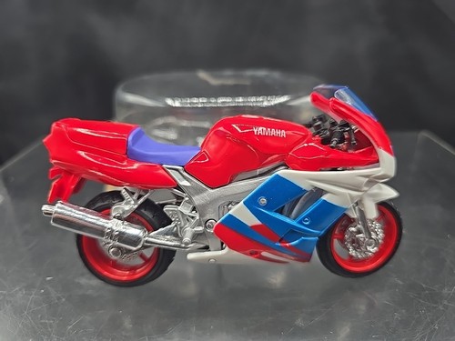 Maisto Yamaha Racer Race Bike Motorcycle Crotch Rocket MaistoRed White Blue - Picture 2 of 12