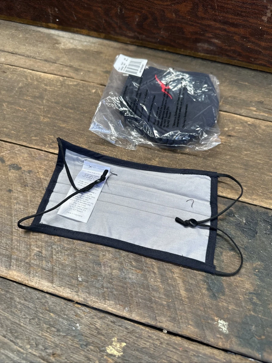 Qantas Staff Fave Masks Unused Sealed Size M-L (2 Per Bag) Collectible