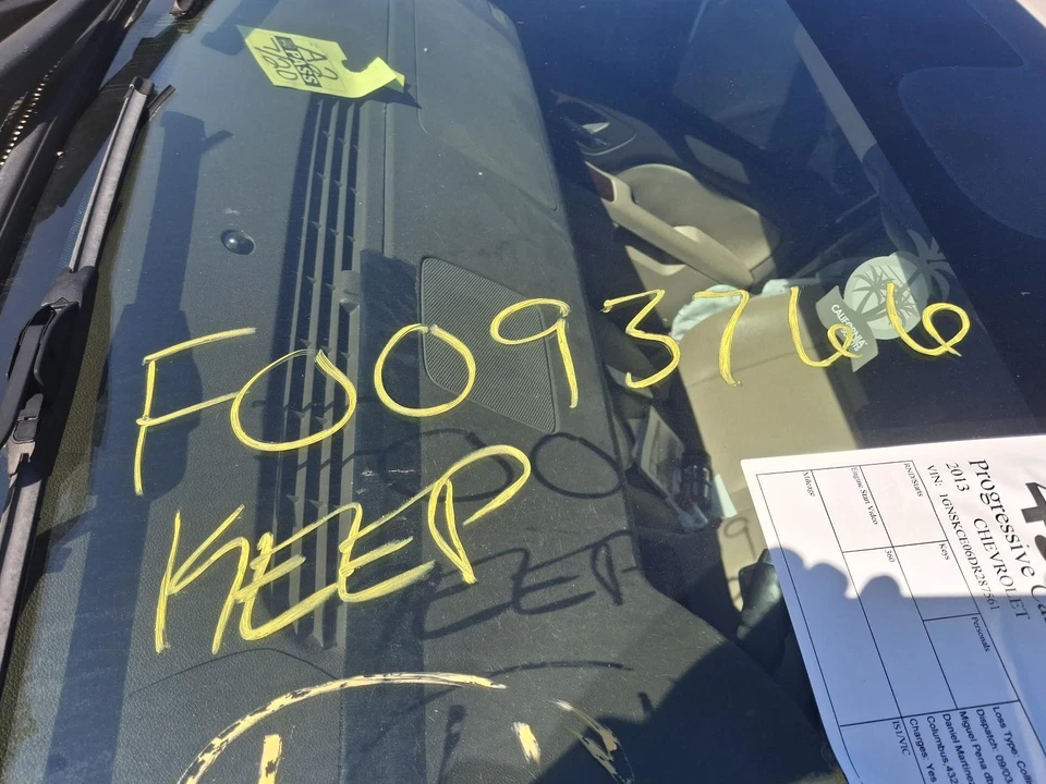 Luz de conducción usada se adapta a: Chevrolet Tahoe 2013 base de conducción antiniebla grado A Foto 3 de 4