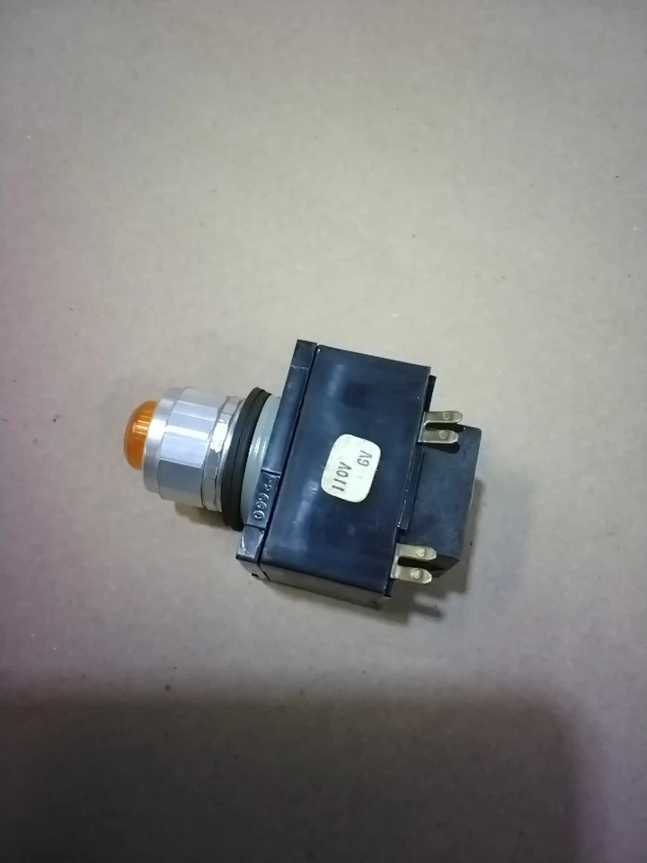 GEMCO 404L25111 PUSHBUTTON - Image 4 of 4
