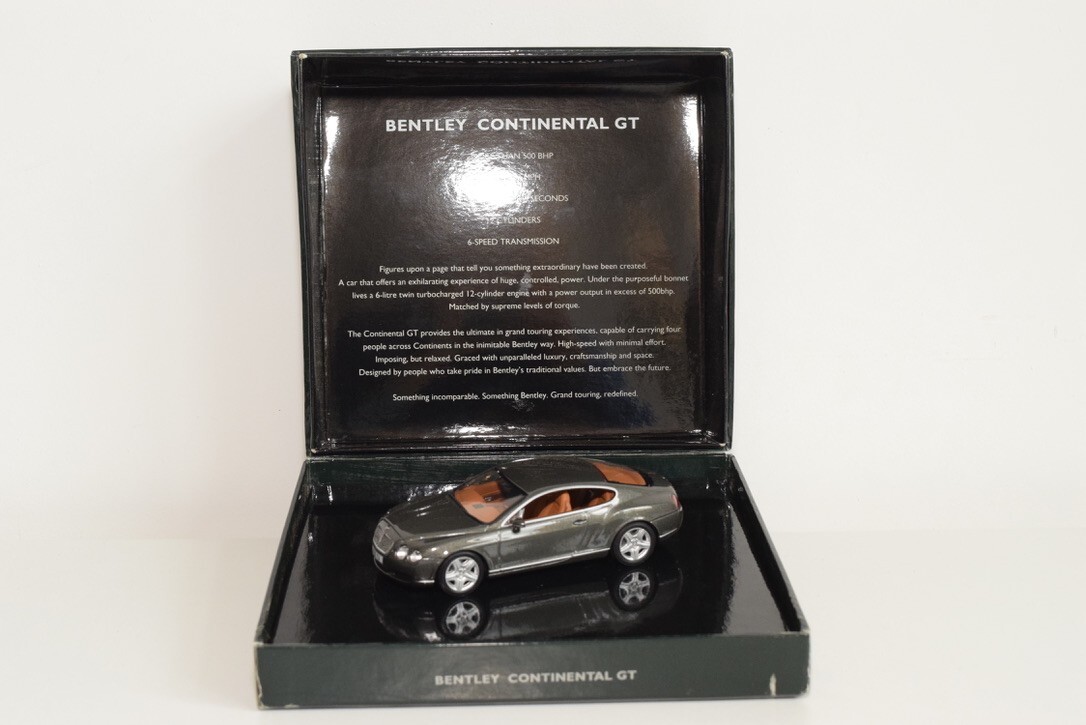 B20 1:43 MINICHAMPS BL 313 BENTLEY CONTINENTAL GT CYPRESS