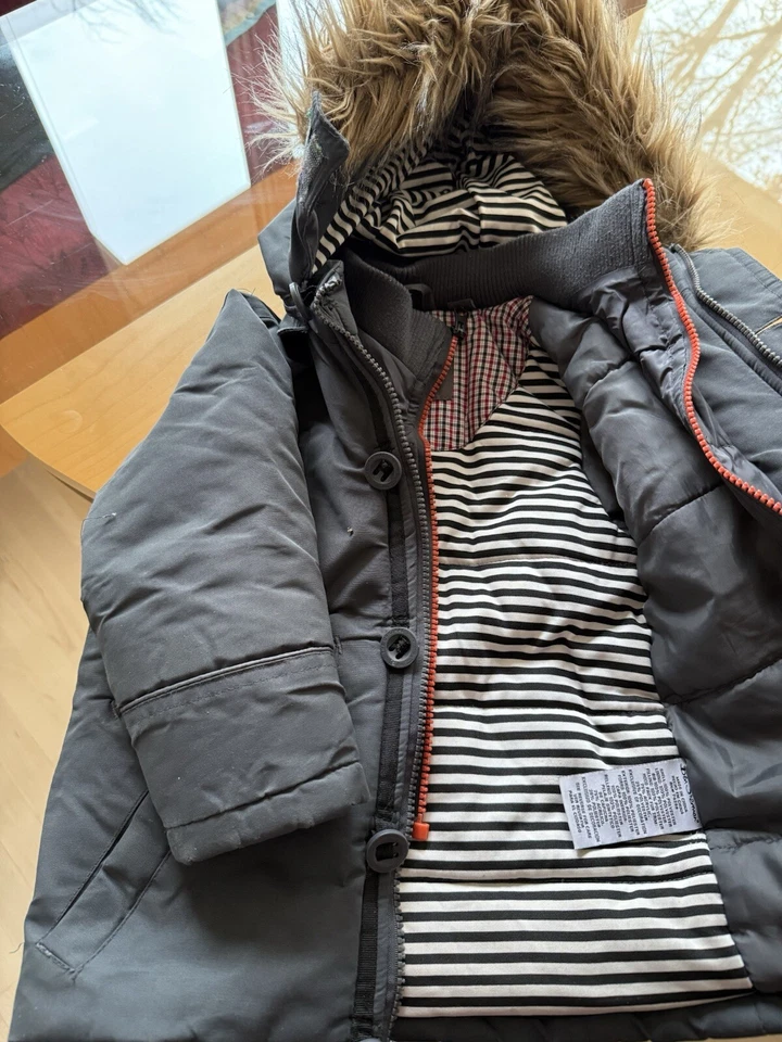 Chaqueta parka de piel sintética para niño Ben Sherman talla 2-4T Foto 3 de 4