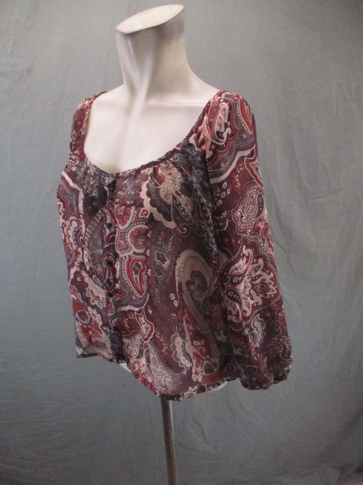 Blusa corta manga 3/4 decorada con botones de cachemira talla L casi famosa 102 Foto 3 de 4