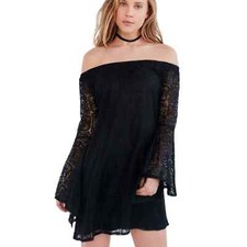 Kimchi Blue Lace Off the Shoulder Bell Sleeve Frock Dress Black XS