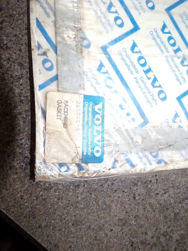 Junta de cárter de aceite del motor original Volvo #245345 nuevo de stock V6 B27, B28, Delorean, Peugeot 604 Foto 2 de 4