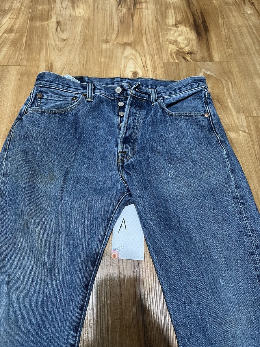 Vintage Levi 501 Jeans Button Fly 32x32 VTG Denim 90s Y2K 501