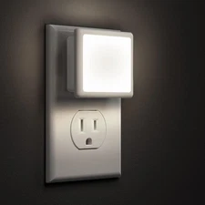 L LOHAS LED Night Lights Plug into Wall 2-Pack, 0.3W in Light,... 