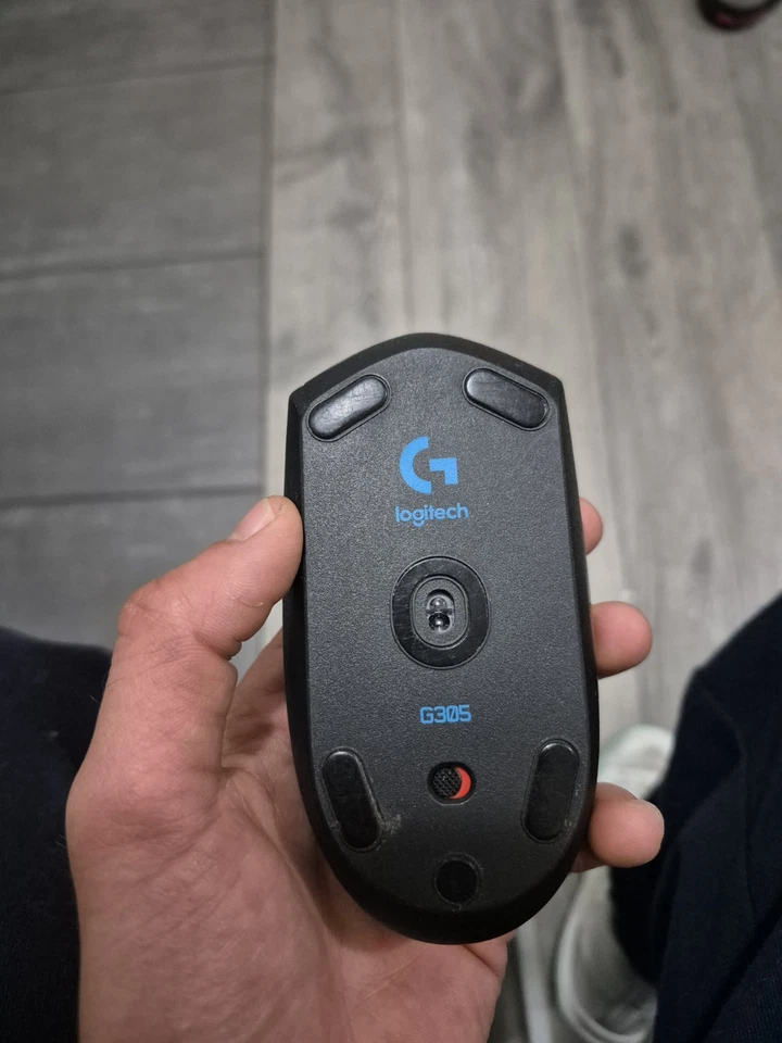 Logitech G305 M-R0071 Black Lightspeed Wireless 6-Buttons Optical Gaming Mouse - Immagine 2 di 4