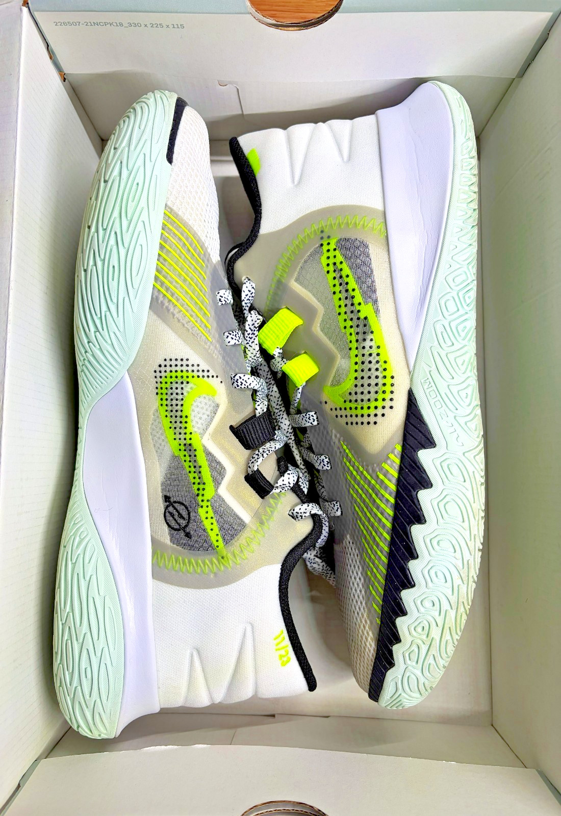 - Size 10