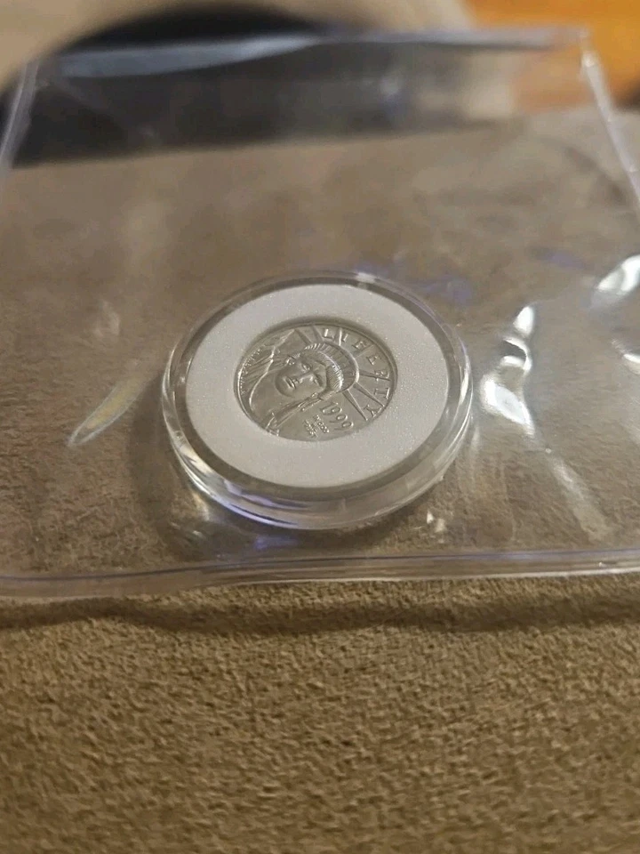 1999 PLATINUM AMERICAN EAGLE 1/10oz STATUE OF LIBERTY - Rare - Image 4 of 4