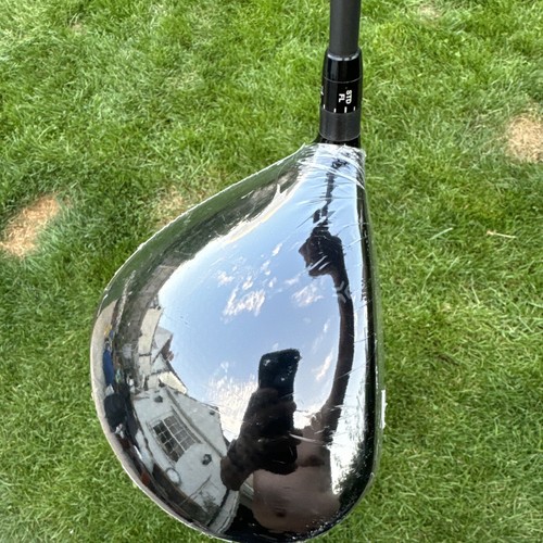 New SRIXON ZX5 DRIVER 10.5 DEGREE STIFF FLEX HZRDS SHAFT+ Headcover + Wrench - Picture 5 of 11