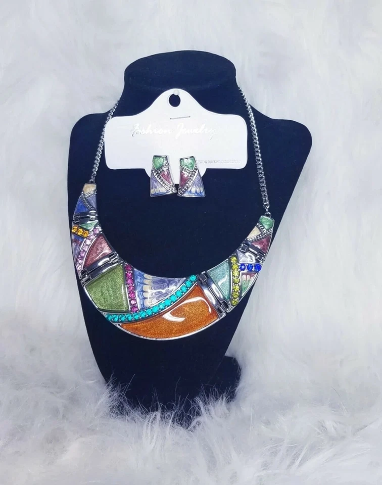 Multicolor Choker Necklace and Earrings Set. - Image 3 of 3