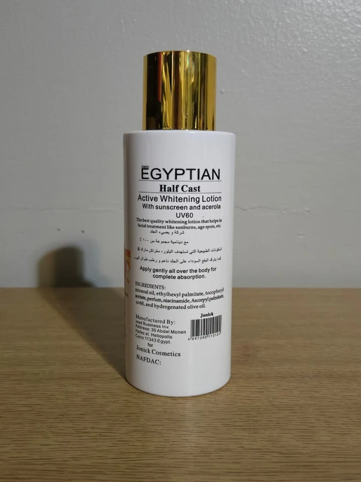 Loción facial y corporal blanqueadora activa con vitamina C egipcia 400 ml X 1 FPS 20 Foto 2 de 3