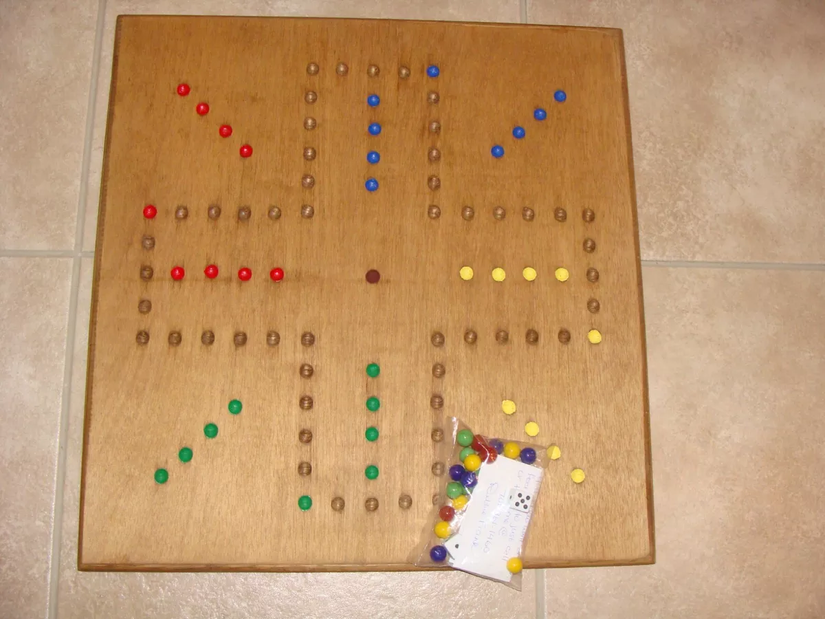 Aggravation Board Game 2 to 4 player. Hand made. Wahoo, Marble Wood gj