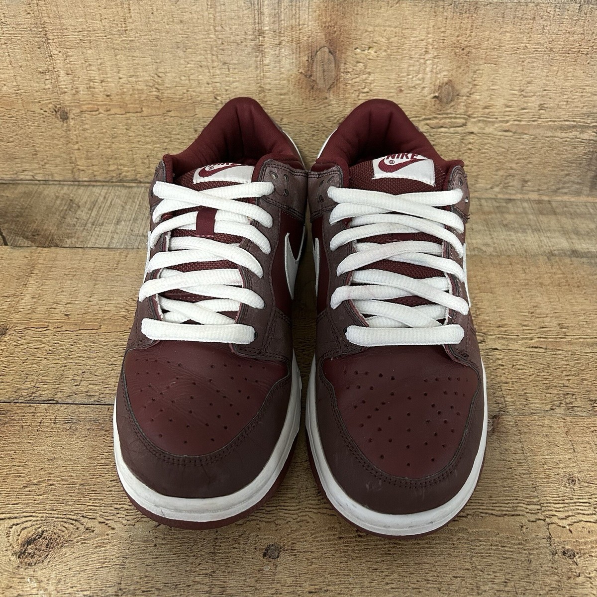 Nike Dunk Low Pro Maroon 2002 SAMPLE Mens Sz 9 Team Red White Leather RARE NIKE DUNK LOW PREMIUM VINTAGE TEAM RED WHITE REVIEW ON FOOT  main image 3