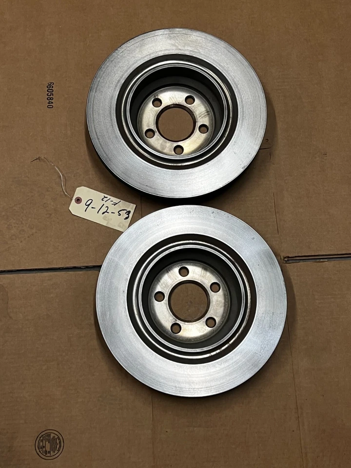 Комплект оригинальных заводских задних тормозных дисков 2014 - 2023 Challenger / Charger от оригинального производителя - Изображение 2 из 3