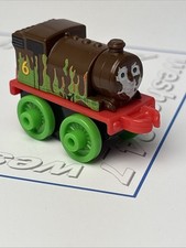 THOMAS FRIENDS Minis Train Engine 2016 Core Moments CHOCOLATE PERCY Weighted
