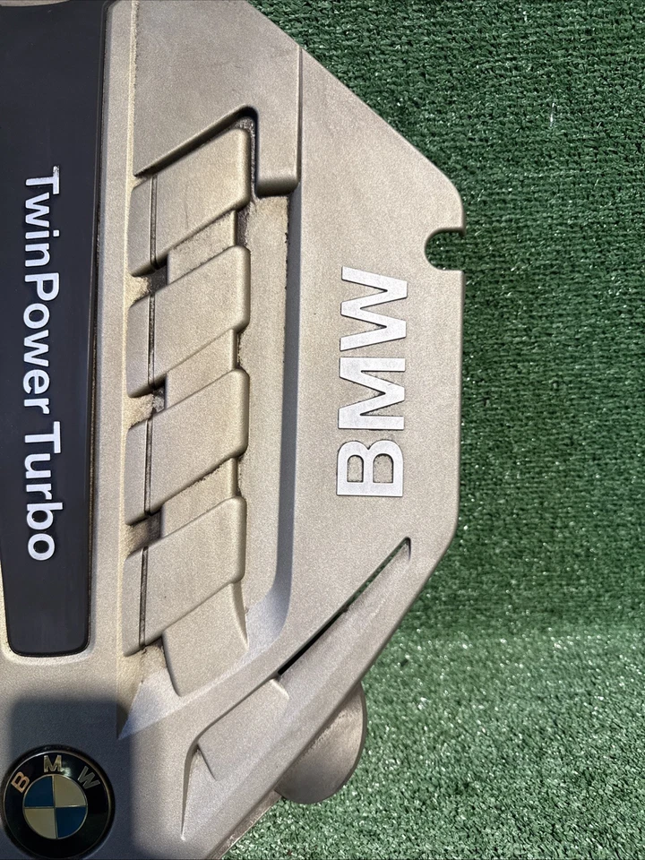 09-2015 bmw 650i 750li 550i 4.4l n63 engine plastic cover panel twin power turbo - Image 4 of 4