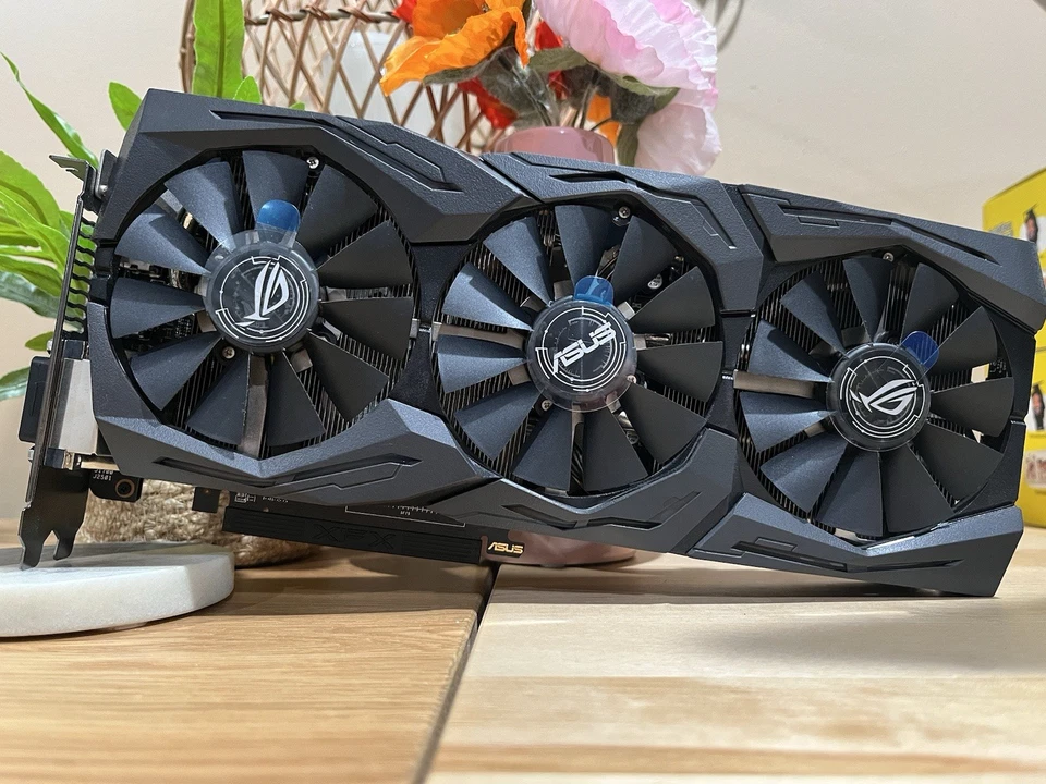 ASUS STRIX-RX480-O8G-GAMING 8GB GDDR5 PCI Express 256bit Video Graphics Card - Image 4 of 4