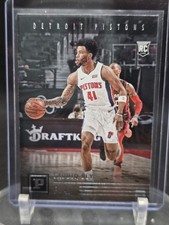 2020-21 Panini Chronicles - Panini Saddiq Bey #124 (RC)