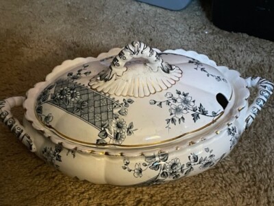 Antique Keeling & Co Essex Pattern Tureen Dish c1886 14 1/2'' x 8'' x 8 1/2'' VGC