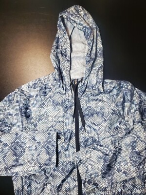 Womens Small attention Lightweight Full Zip Hooded Coat