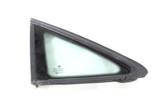 1T0845412B5AP Glas Fest Kotflügel Vorne Rechts VOLKSWAGEN Touran 1.9 D 77K