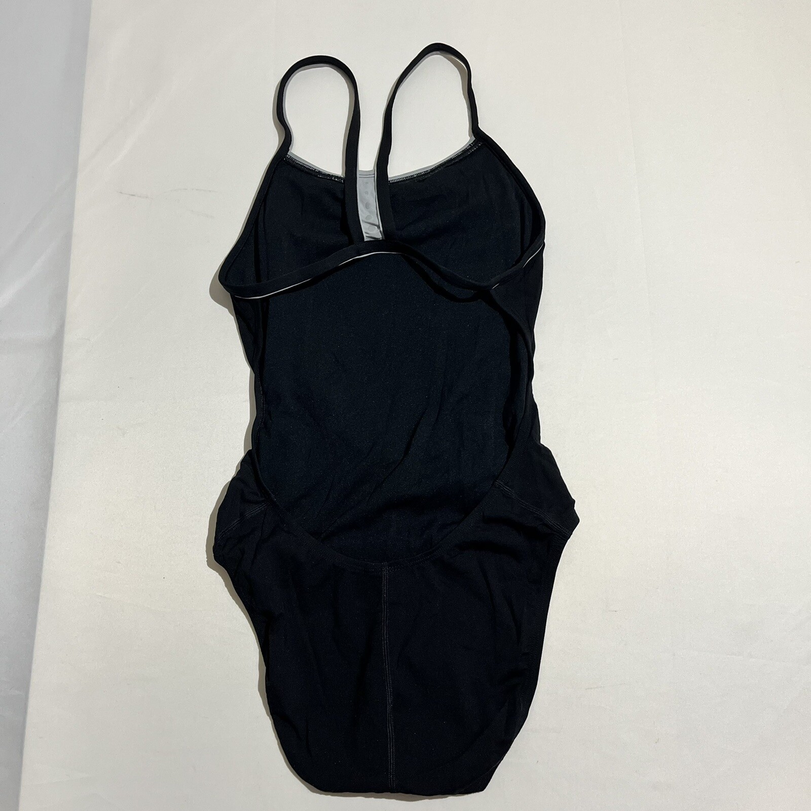 Speedo Endurance+ Solid Flyback Training Suit Wom… - image 2