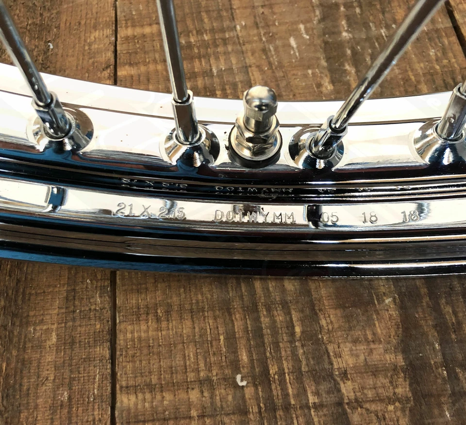 Harley Davidson Sportster XL1200 00-07 cromado cubo de llanta delantera 21 x 2,15 - Imagen 3 de 4