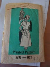 Vintage 1970s USA Printed Pattern for Ladies Dress size 14