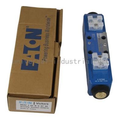 NEW VICKERS DG4V-3-6C-M-U-H7-60 Solenoid Operated Directional Valve