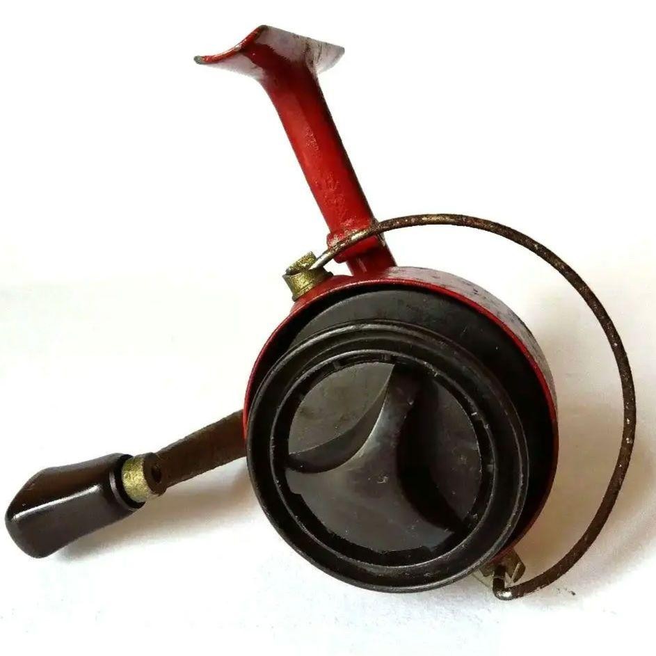 DAIWA MATE 　オールド　　リール DAIWA MATE 440 オールドリール - メルカリ