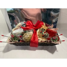 S'mores Gift Basket - DIY, Holiday Gift Idea, Cozy Christmas Gift for Her