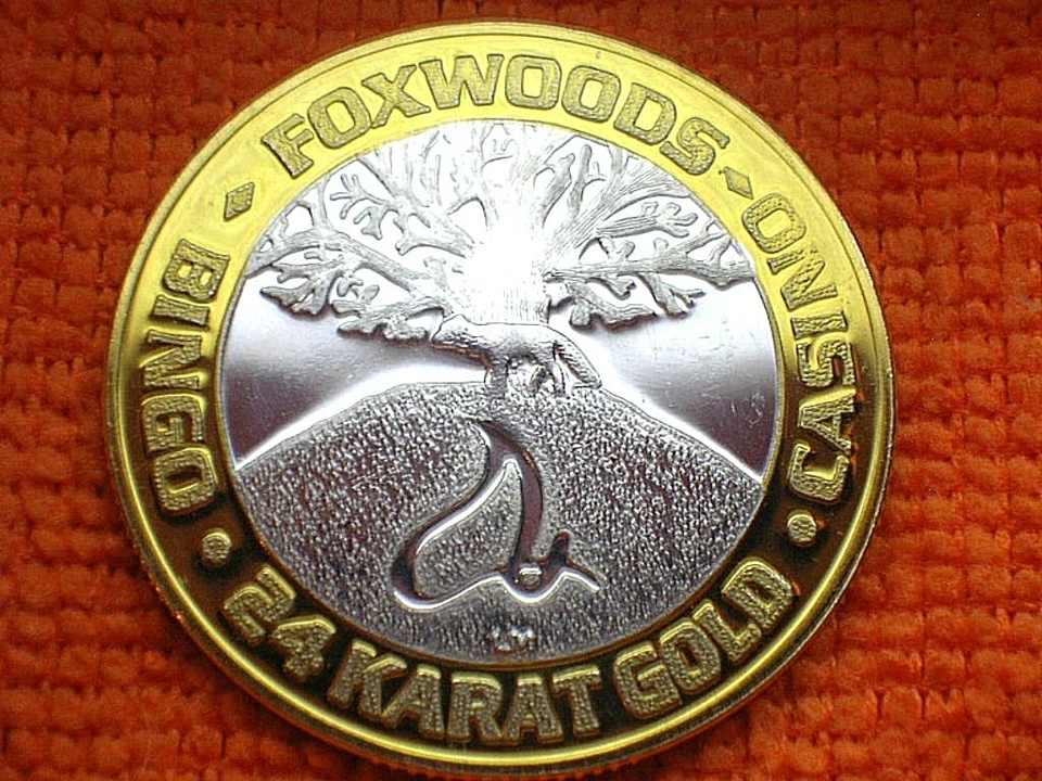 Foxwoods Casino .999 Silver Strike "American Wildlife Series" - BISON w/24K GOLD - Image 2 of 3