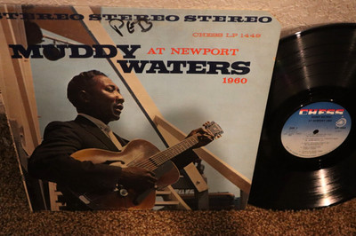 MUDDY WATERS AT NEWPORT 1960 ALBUM CHESS LP-1449 STEREO NEAR MINT VINYL !