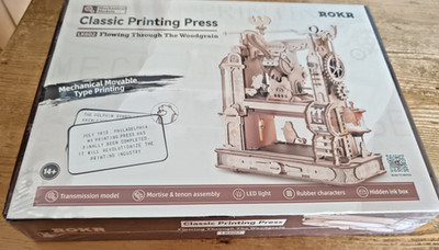 ROKR 3-D klassische Druckpresse - Holzpuzzle mechanisches Modell zum Selbermachen NEU, VERSIEGELT