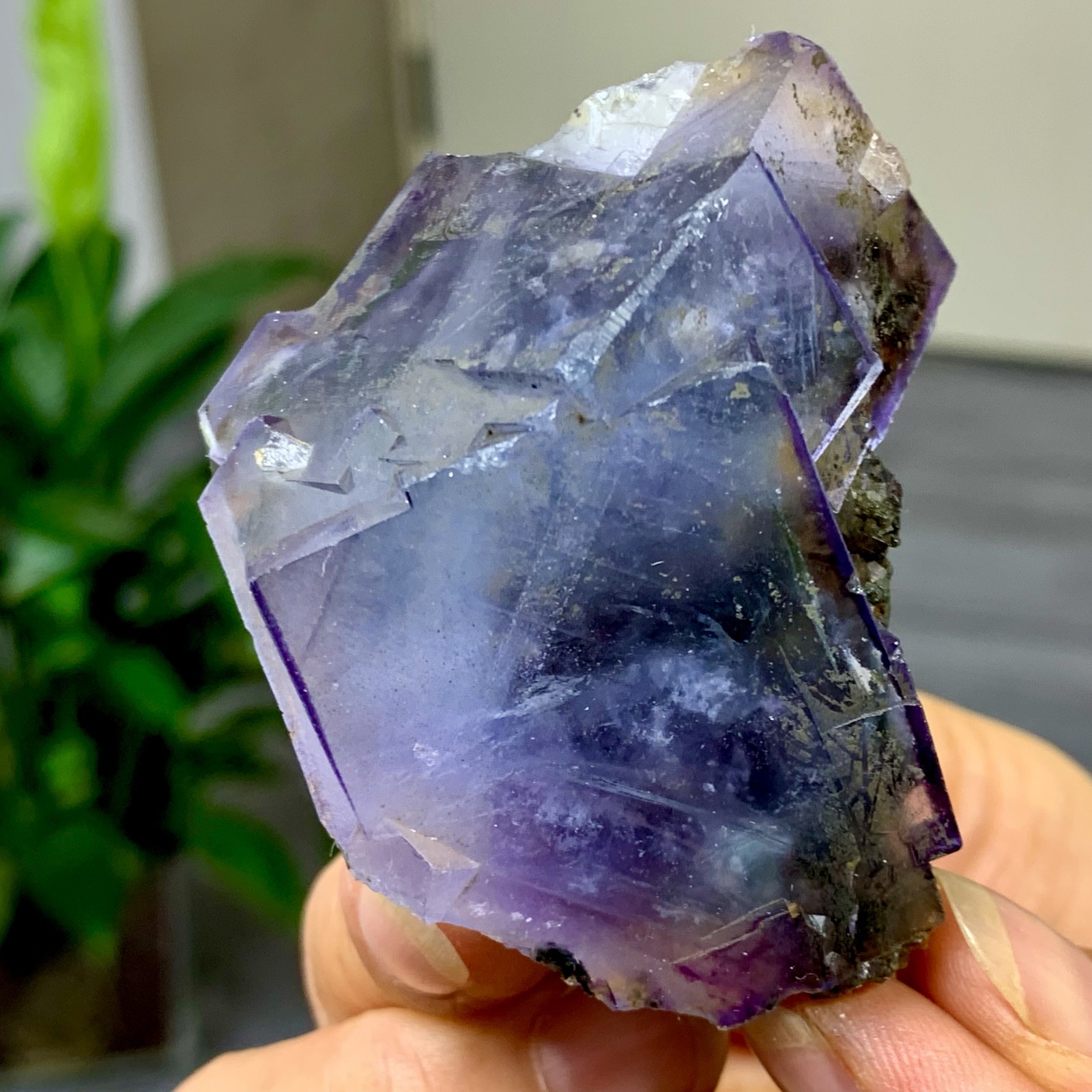 121G Transparent Blue Purple Fluorite Crystal from Yaogangxian