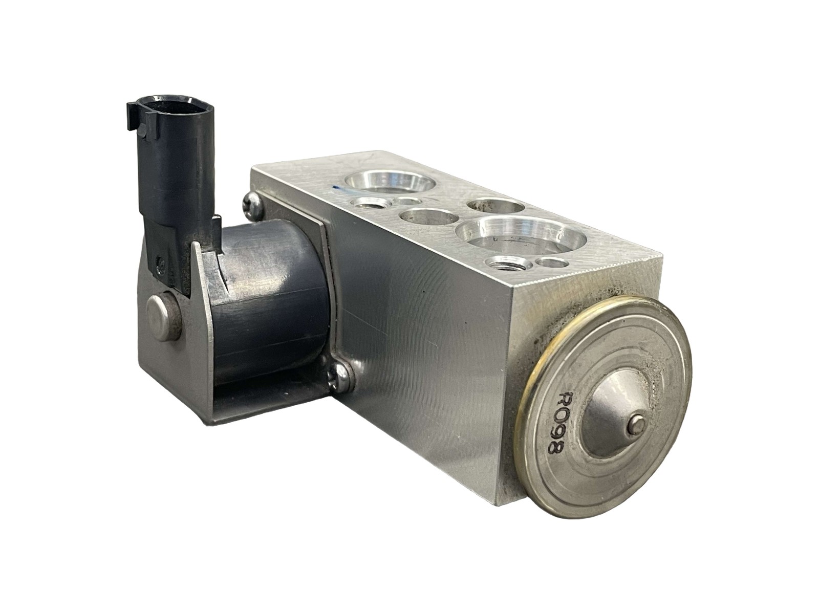 BMW i8 2014-2020 Ac expansion valve
