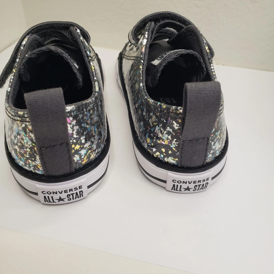 Converse Infantil Talla 8 CTAS 2V OX Materia Oscura Nuevo Con Etiquetas A09274C Foto 4 de 4