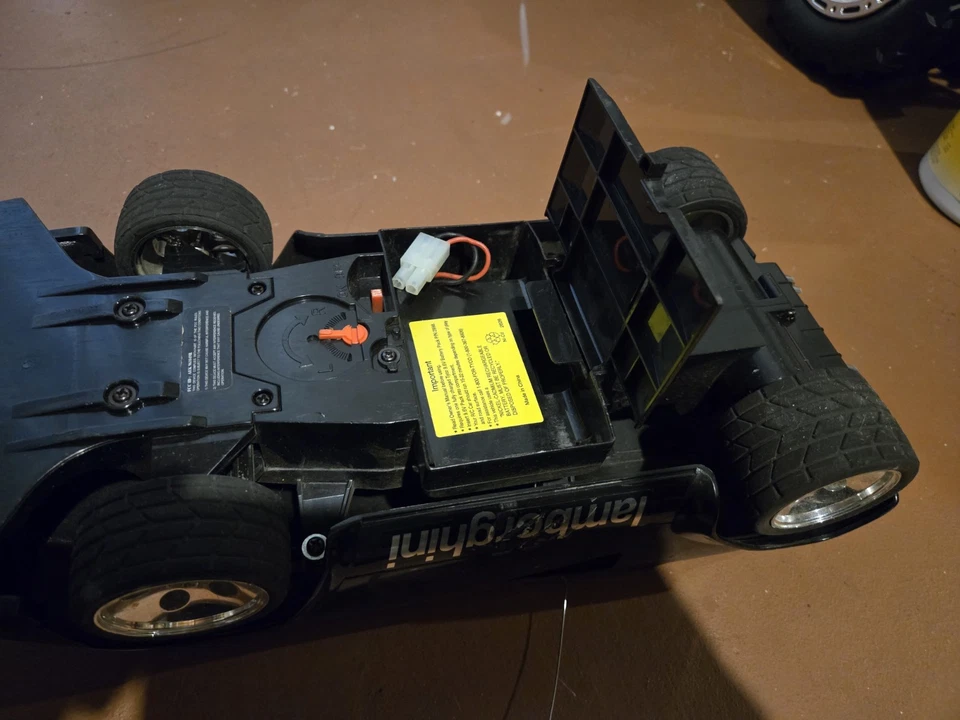 TYCO TURBO LAMBORGHINI COUNTACH RC Black Parts/Repair Used Untested No Remote - Image 4 of 4