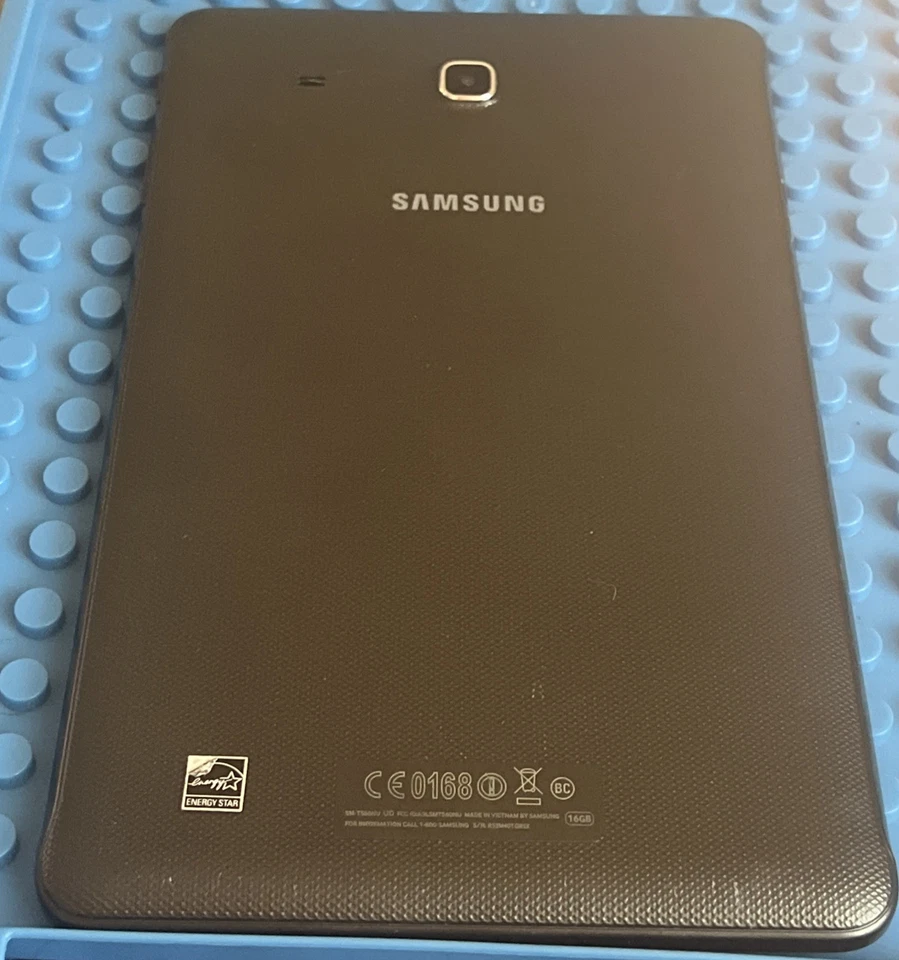 Samsung Galaxy Tab E, 9.7 Inches, SM-T560, 16GB, Android, WiFi-Only, 👀 Info - Image 4 of 4