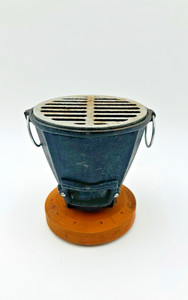 Vintage Mini Tabletop Cast Iron Hibachi Grill With Wood Base 5"
