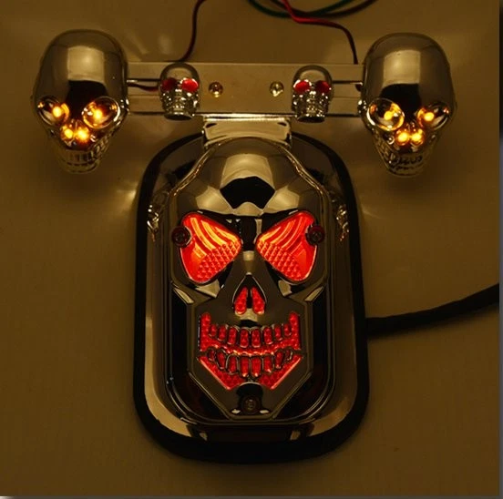 Chrome Motorcycle Skull Tail Light Brake Stop Lamp w/LED Signal for Harley Honda - Image 2 of 4