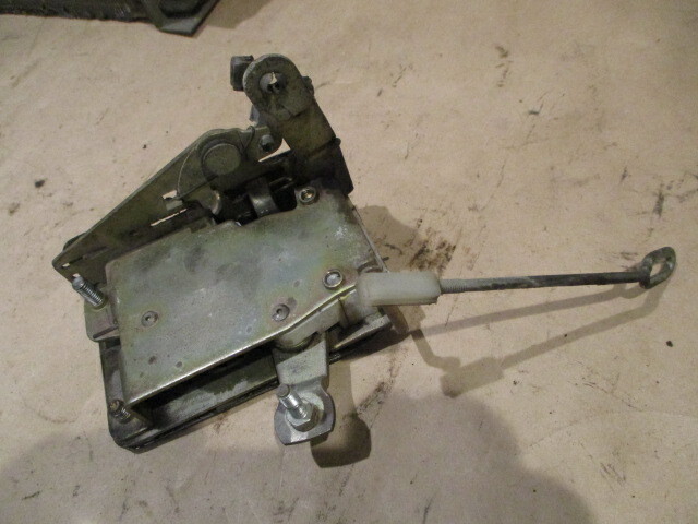 Ferrari Mondial 3.0 QV (1984), Mondial 8 (1981) LH Door Lock. Part# 60634400