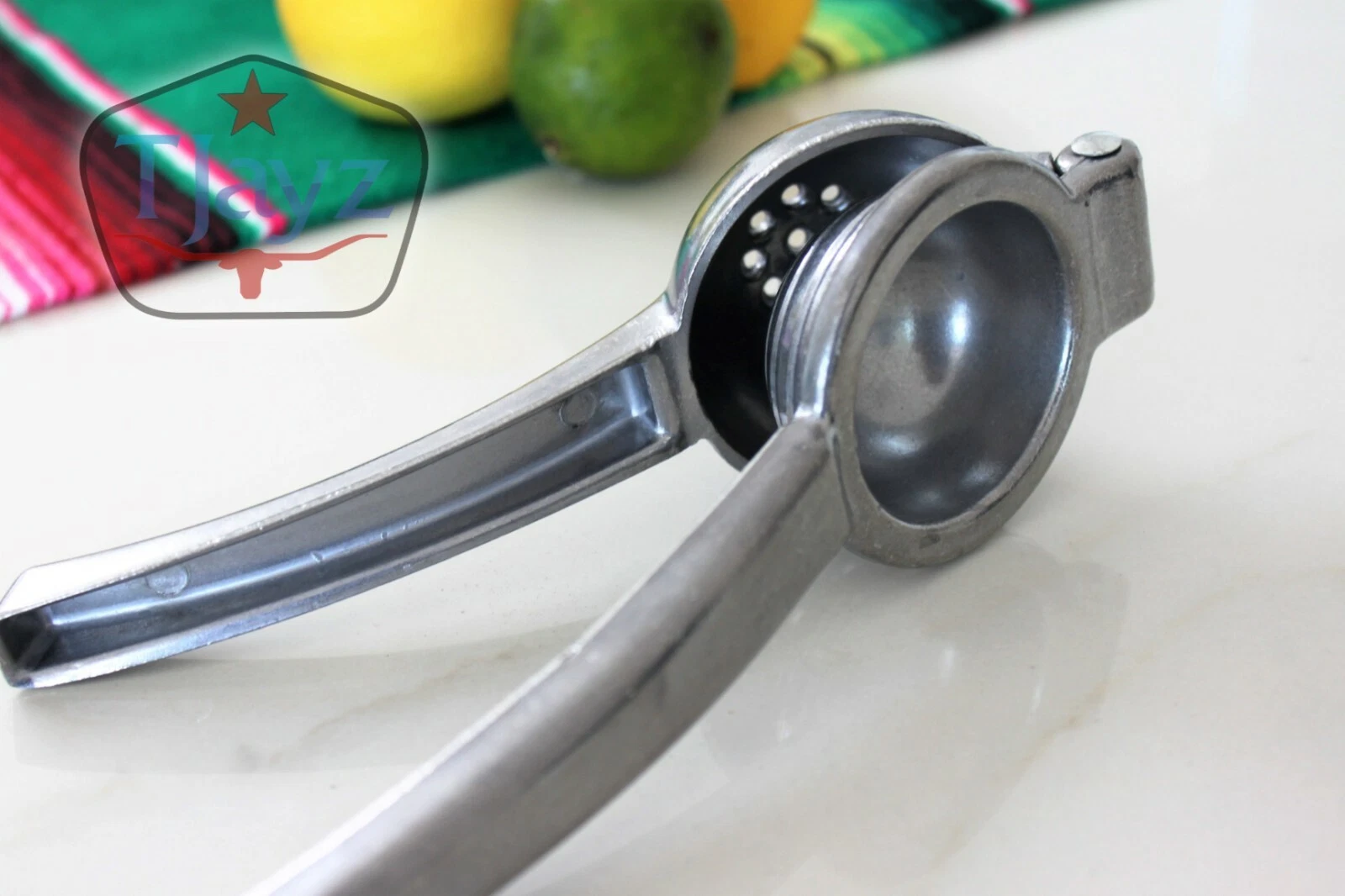 TJAYZ NEW Lime Squeezer Manual Juicer Citrus Press Juice Durable Metal Kitchen