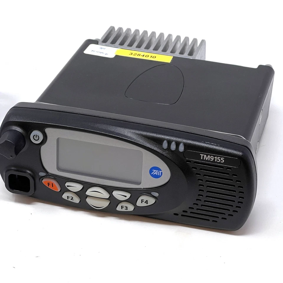 Tait TM9155 P25 Mobile Radio Kit 762-870 MHz w Harris T02-00005-AAAC Microphone - image 4 of 4