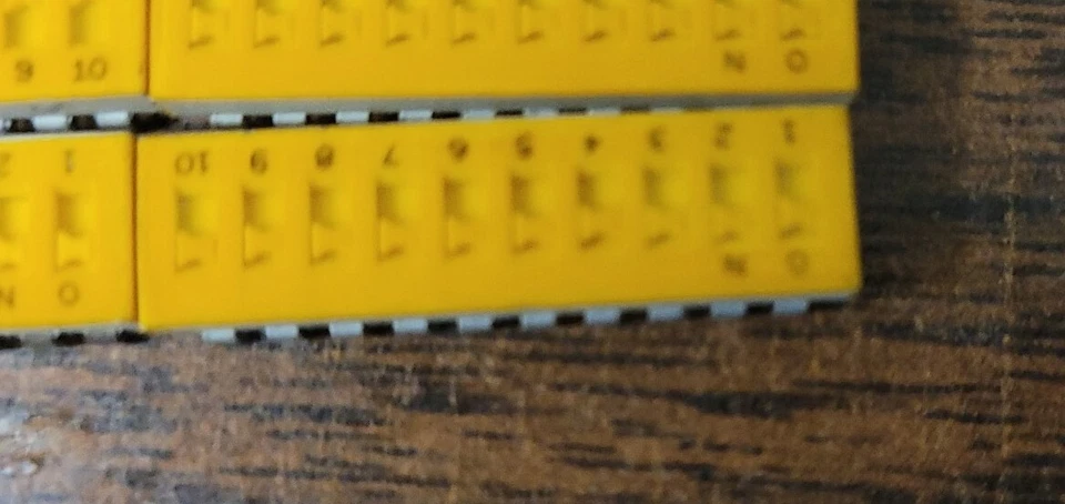 90HBJ10PT Grayhill Dip Switch SPST 10 Position Surface Mount Slide (QTY of 40) - Image 2 of 3