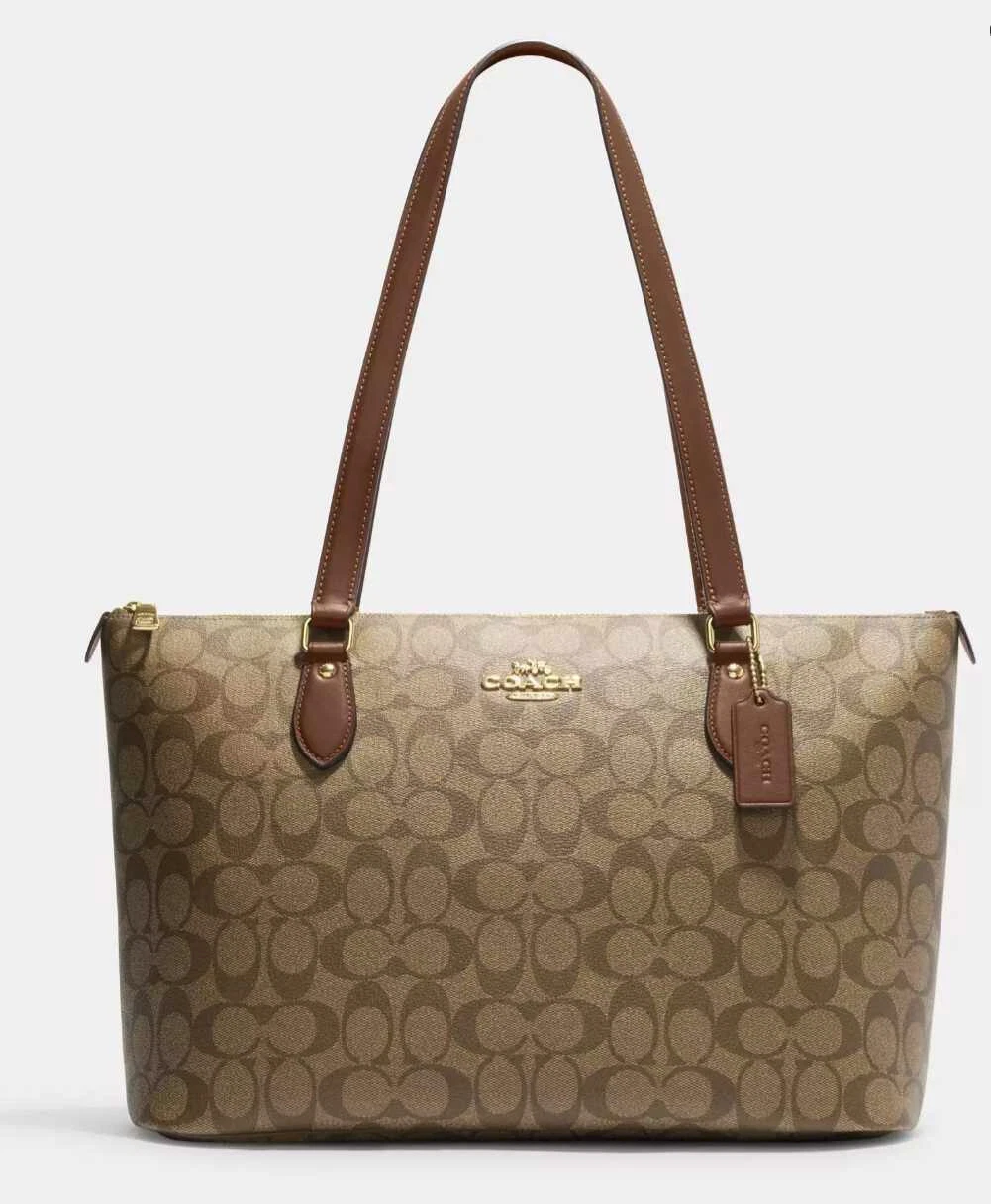 Autentica NUOVA borsa da viaggio Coach Gallery in tela firmata sella oro cachi